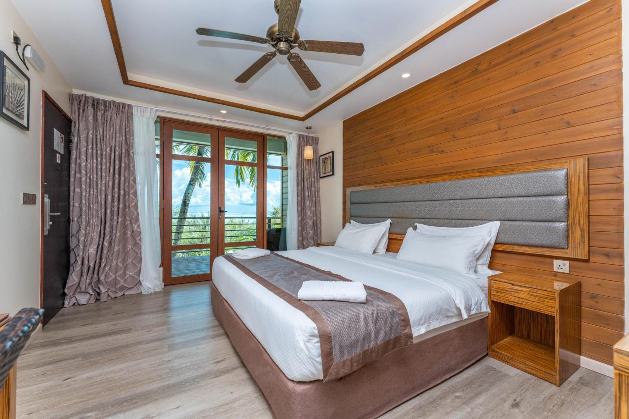 Pearl Sands Of Maldives