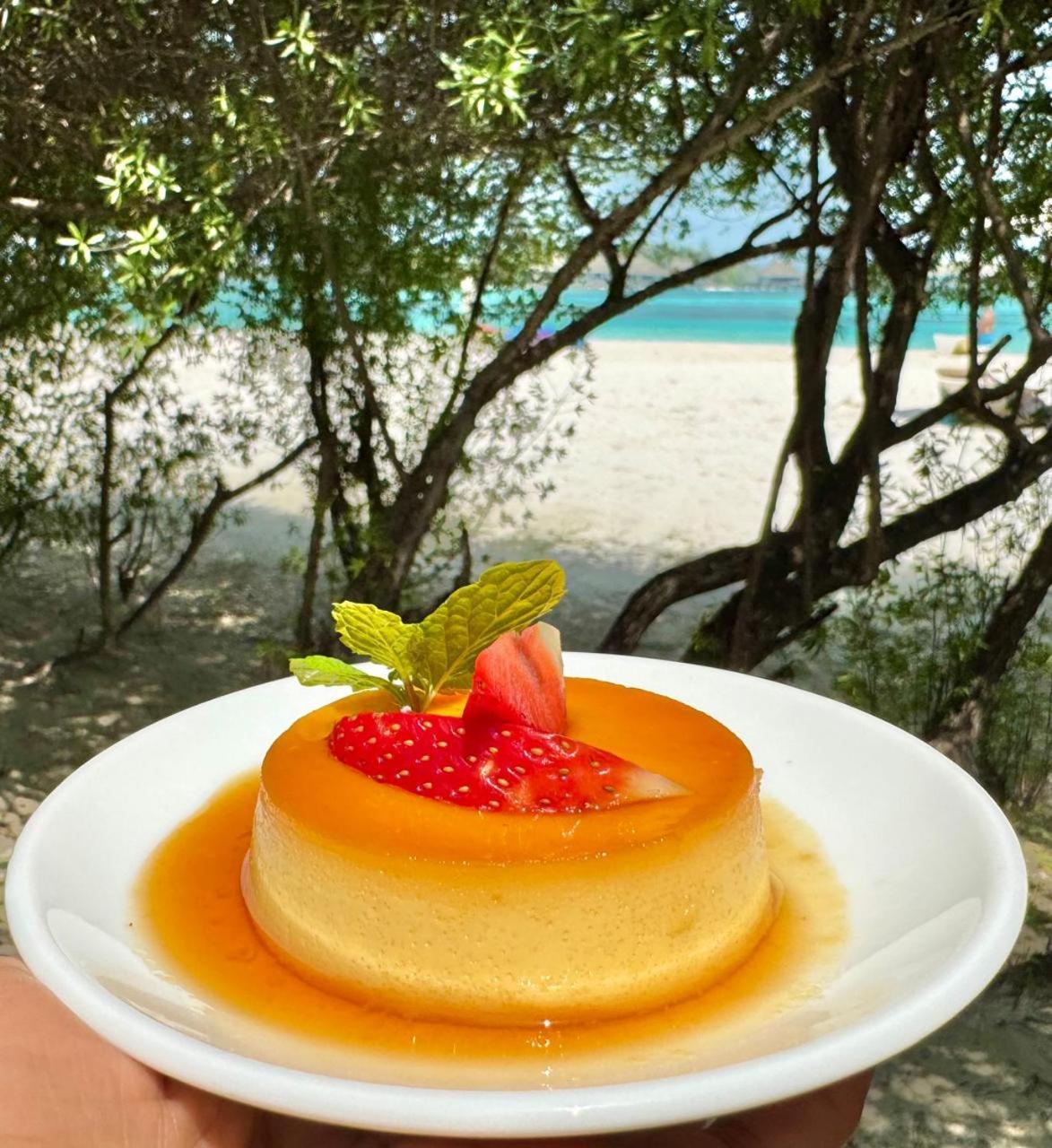 Pearl Sands Of Maldives 4*